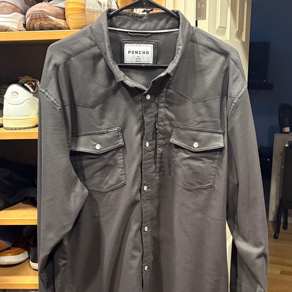 PONCHO Brown Long Sleeve Button-Up Shirt
